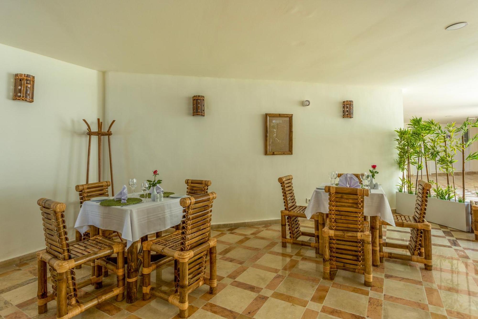 Djerba Sun Beach, Hotel & Spa حومة السوق المظهر الخارجي الصورة